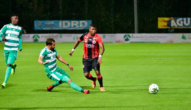 Lo que se cree es que se avecinan líos jurídicos entre jugadores y clubes profesionales de Colombia ante la actual crisis sanitaria.  Archivo