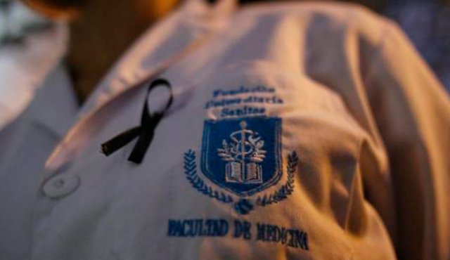 En Colombia ya son 4 los médicos que han muerto por la COVID-19. El País