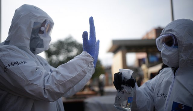 A la fecha son muy pocas las IPS que han recibido los elementos de bioseguridad que deben suministrar las ARL. Colprensa