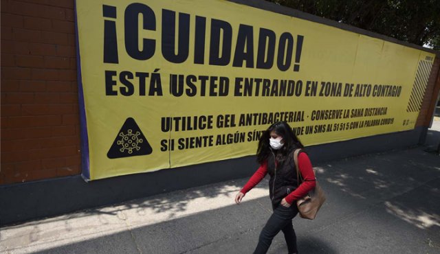En América Latina empiezan a reactivar el comercio con medidas de seguridad obligatorias.
AFP