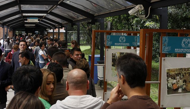 Registradurías en Bogotá. Colprensa