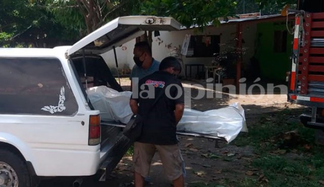 Cadáver encontrado por el Cuerpo de Bomberos de Cúcuta. Cortesía