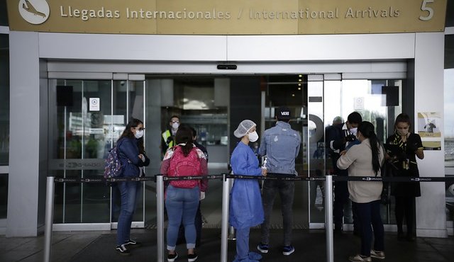 Llegadas internacionales del aeropuerto El Dorado. Colprensa