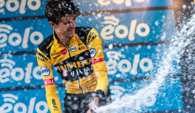 Bennett será uno de los apoyos de Primoz Roglic en menos de tres semanas en el Tour de Francia. AFP