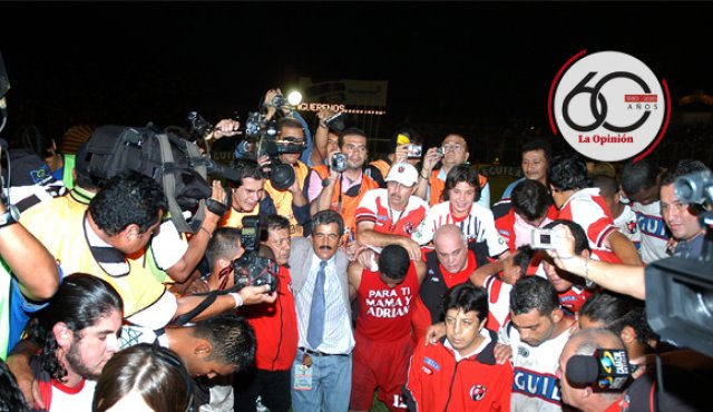 El 20 de diciembre de 2006, el Cúcuta Deportivo ganó el título del torneo Finalización. Archivo