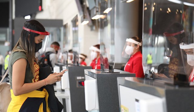 Para los viajes será obligatoria la instalación de CoronApp por parte de al menos un miembro de la familia o del grupo. Colprensa