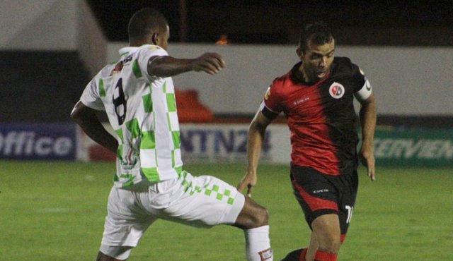 El último juego en primera división en La Independencia entre Cúcuta y Chicó fue en 2015. Archivo La Opinión