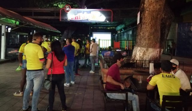 El balance del comportamiento de los cucuteños durante el partido fue bueno, la Policía desarrolló diferentes controles. La Opinión.