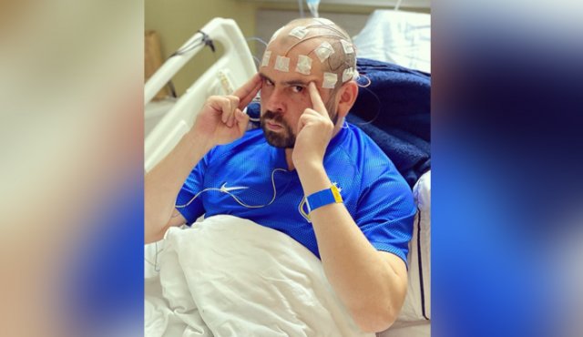 Ricardo Quevedo subió una imagen a Instagram, donde reveló más detalles de su hospitalización. Tomada de Instagram