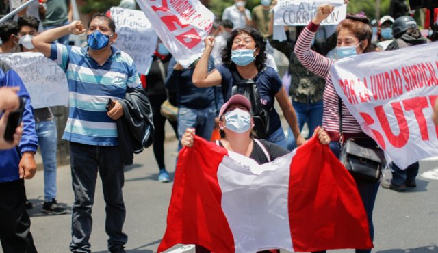El Congreso de Perú deberá ahora designar a un nuevo presidente que pacifique el país. AFP