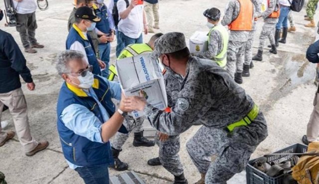 El presidente, Iván Duque, coordinó la entrega de ayudas. Colprensa