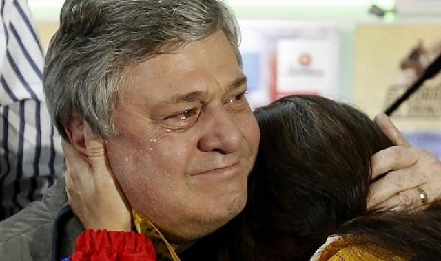 El gobierno español recuerda que Leopoldo López padre también tiene en su contra una "orden de presentación ante un tribunal venezolano". Internet