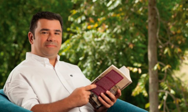 Juan Diego Villegas Echeverri. Internet