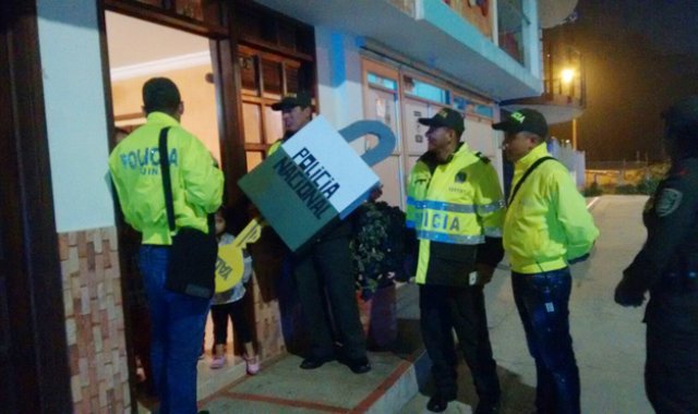 La Policía recorrió los barrios de Pamplona. Cortesía