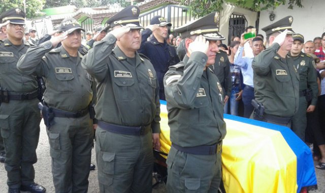 Policía