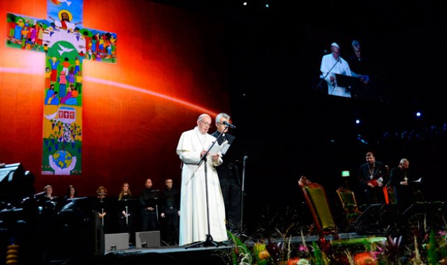 Francisco inició una visita de dos días a Suecia con motivo del 500 aniversario de la Reforma.
AFP