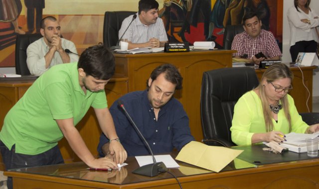 Desde hace un año el concejo de cúcuta ha intentado elegir contralor en propiedad para el periodo 2016-2019, pero no ha sido posible, por cuenta de la lluvia de demandas, tutelas y acciones judiciales que han frenado el proceso. Archivo