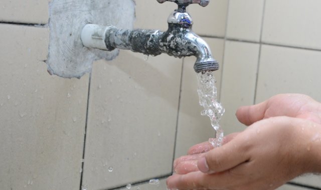 La Secretaría de Salud recomendó a la población intensificar las medidas de higiene para evitar enfermarse, especialmente de las manos. Archivo