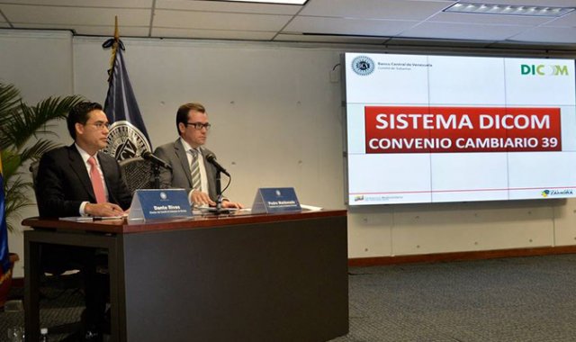 Pedro Maldonado, el presidente del Comité de subastas de divisas del Banco Central de Venezuela, destacó que los venezolanos que viven en el exterior pueden enviar remesas a familiares. Internet