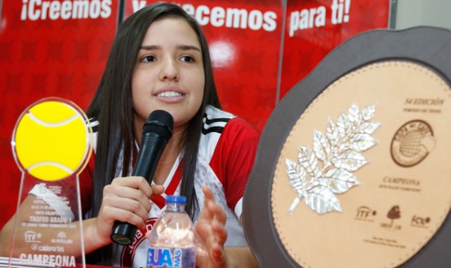 María Camila Osorio Serrano agradeció el apoyo de los colombianos en sus dos últimas participaciones. Ganó la Copa del Café, en Costa Rica, y revalidó su título en la Copa Barranquilla Capital de Vida. Mario Franco