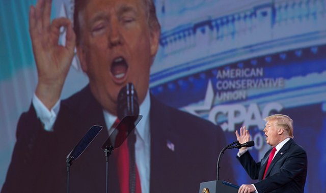 Donald Trump, dijo que si hace falta "luchará" contra un poderoso grupo de presión que se opone al control de armas, la Asociación Nacional del Rifle (NRA), AFP