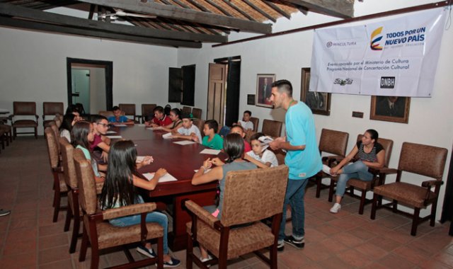 El Museo Casa del General Santander, en Villa del Rosario, se vinculó en esta vigencia al proyecto y allí se están dictando talleres para los jóvenes del casco urbano del municipio histórico. Mario Caicedo