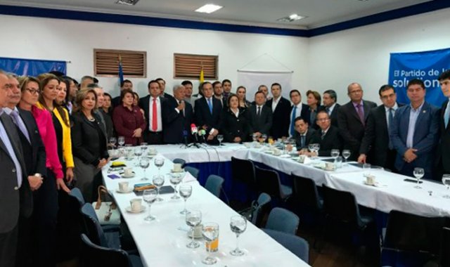 Anunciaron su apoyo al candidato presidencia.  Cortesía