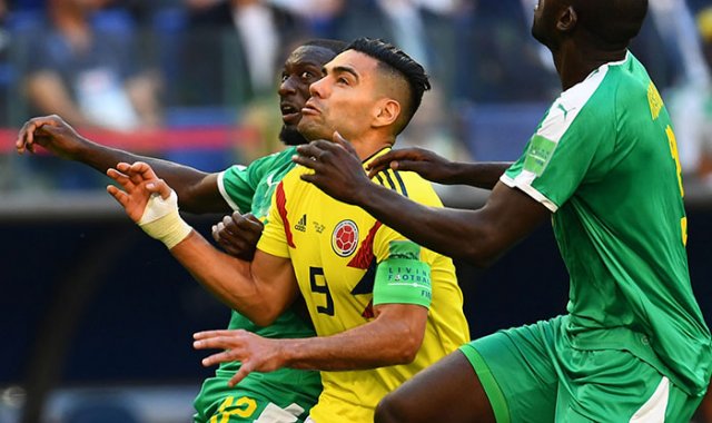 Falta sobre Juan Fernando Quintero al minuto 24. Tiro libre a favor de la Selección Colombia.  AFP