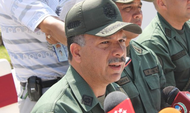 La Opinión