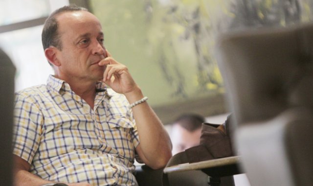 Santiago Uribe dijo que no conoció nunca al conductor de bus, Camilo Barrientos, por cuyo asesinato es acusado. Colprensa