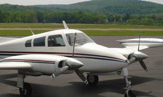 Por su presunto vínculo con el tráfico internacional de drogas. Cortesía