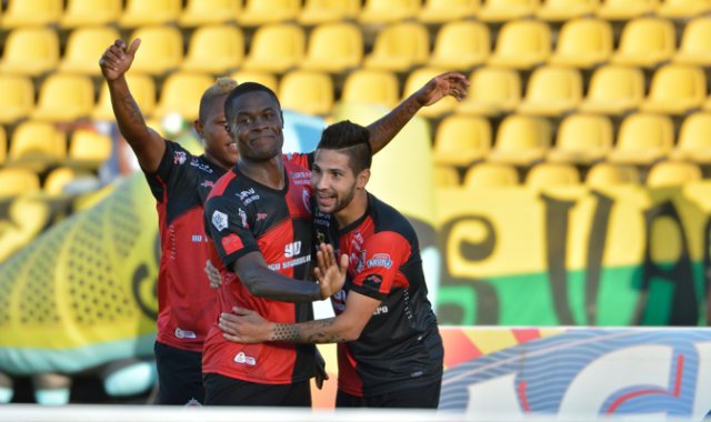 Wilberto Cosme logró marcar su segundo gol, tras cuatro partidos jugados en el cuadrangular final de la B. Édgar Cusgüen Olarte / Enviado Especial La Opinión