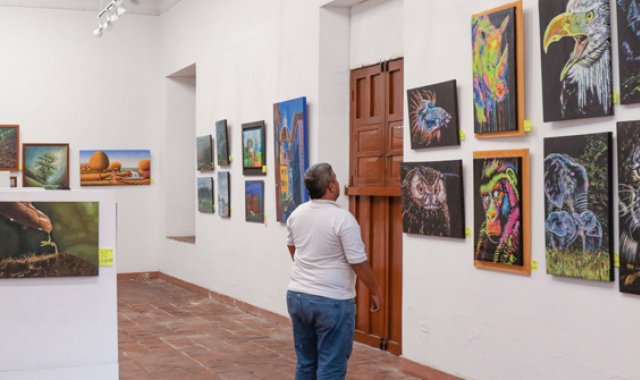 Las obras de los artistas pueden ser adquiridas en la Feria de Artistas Regionales del Oriente (Faro), que estará abierta al público hoy y mañana en la Torre del Reloj, ubicada en la calle 13 entre avenidas 3 y 4. Mario Franco