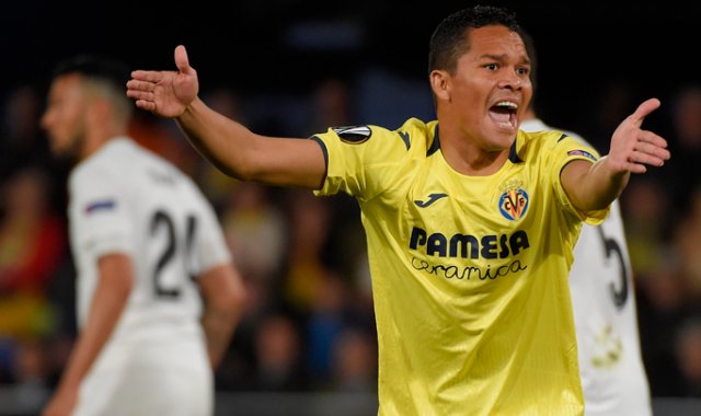 El colombiano David Ospina no participó en el encuentro del Nápoles. El jugador del Villarreal, Carlos Bacca entró a la cancha de juego en un cambio por Iborra.  AFP