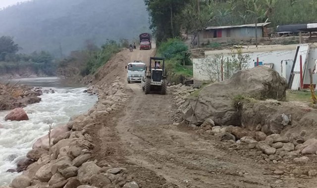 Ocho días demoró Invías en habilitar paso a un carril en el kilómetro 27 + 800 de la carretera La Soberanía.
Cortesía