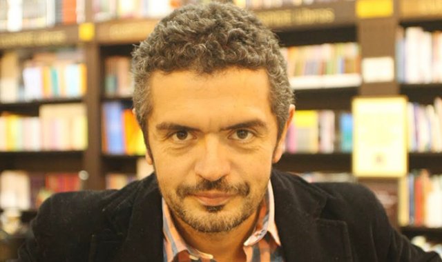 Twitter / Unión de Escritoras y Escritores ‏