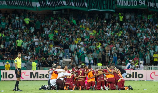 A través de las redes sociales seguidores del Deportes Tolima pidieron que el caso no quede impune y los asesinos del ibaguereño paguen por el dolor que está viviendo la familia de Morales Castaño. Archivo Colprensa