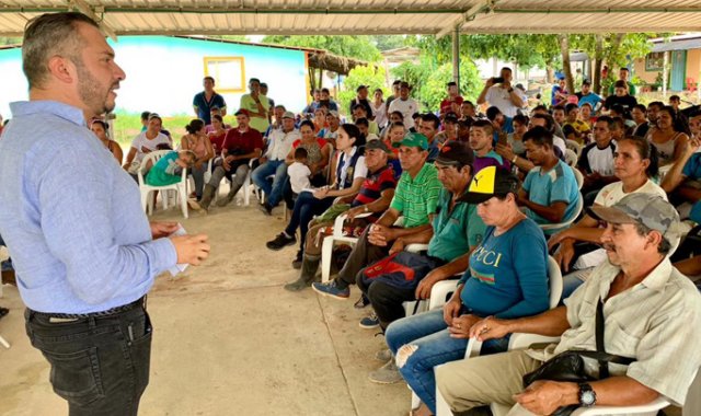 En Caño Indio se cumplió, ayer, una reunión donde se anunciaron varias determinaciones que finalmente llevaron a que allí permanecerán los desmovilizados de la antigua guerrilla de las Farc. Tomada de Twitter