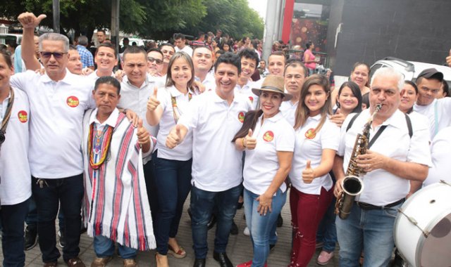 Alfredo Estévez y Cesar Obando