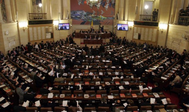 El Congreso deberá avanzar en dos investigaciones. La primera la que tiene abierta al expresidente Juan Manuel Santos por la financiación de Odebrecht y la otra, la del expresidente de la Corte Suprema de Justicia Leonidas Bustos, por ‘El cartel de la toga’. Colprensa