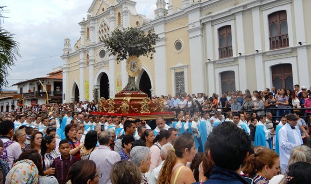 Las festividades se iniciaron con una eucaristía en la catedral de Santa Ana. Cortesía