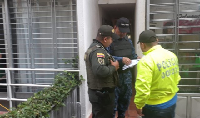 Los prófugos se habrían desplazado a otras ciudades del país y otros barrios de la ciudad para continuar con sus acciones delictivas, según la Policía. Policía Nacional
