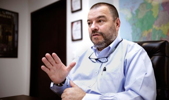 Carlos Alfonso Negret, defensor del Pueblo, espera que las alertas tempranas sirvan para que la Fuerza Pública logre controlar los asesinatos y las amenazas contra líderes en el Cauca. Colprensa