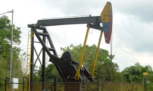 El desarrollo del ‘fracking’ podría generar 250.000 nuevos empleos y le aportaría a la economía alrededor de $20 billones en regalías e inversión. Archivo