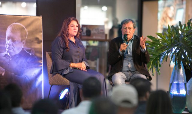 Los asistentes pudieron conocer cómo fueron los orígenes y los pilares del éxito de la empresa Mario Hernández. Juan Pablo Cohen