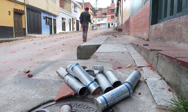 Las calles de Pamplona, la universidad y la vía nacional fueron escenarios de los enfrentamientos de los encapuchados y el Esmad.
Roberto Ospino