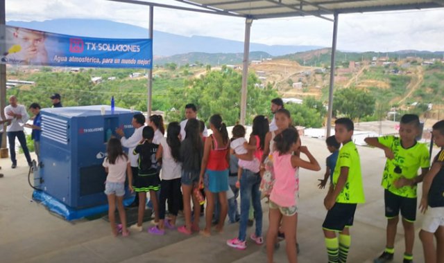 El Water Gen permitió que decenas de familias de El Talento pudieran acceder a agua potable. Los impulsores de esta iniciativa buscan mostrarle al gobierno local  cómo esta tecnología podría mejorar el acceso al agua en algunos sectores.  Cortesía