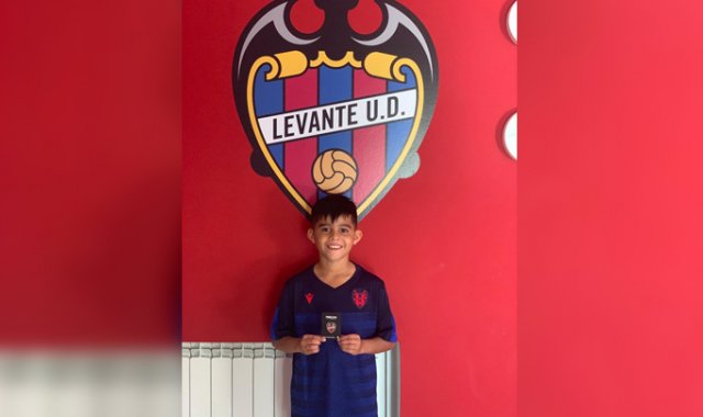 Yorman Camilo Pérez Chogó ya hizo una prueba en España y en febrero volverá para estar por tres meses. Cortesía