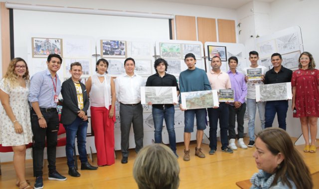 El estudiante de arquitectura de la UFPS, Jesús David Parra Corredor, fue el feliz ganador de la segunda versión del concurso de Dibujo Arquitectónico. César Obando/La Opinión