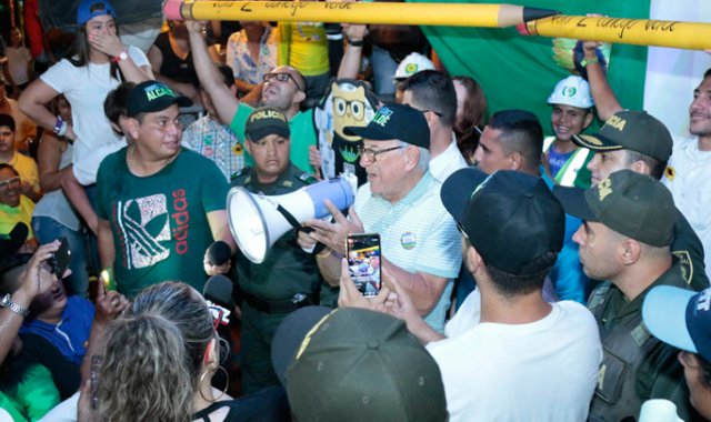 Jairo Yáñez terminó derrotando a la maquinaria y fue elegido como el sucesor de César Rojas Ayala, con más de 110.000 votos.
Archivo